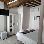 Residenza Borgo Guazzo Gasthof 3*