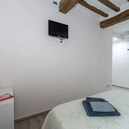 Penzion Residenza Borgo Guazzo Parma