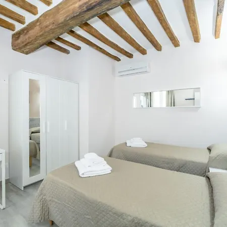 Residenza Borgo Guazzo - By Devona 3* Parma
