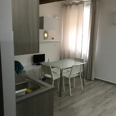 Residenza Borgo Guazzo - By Devona Pensión Parma