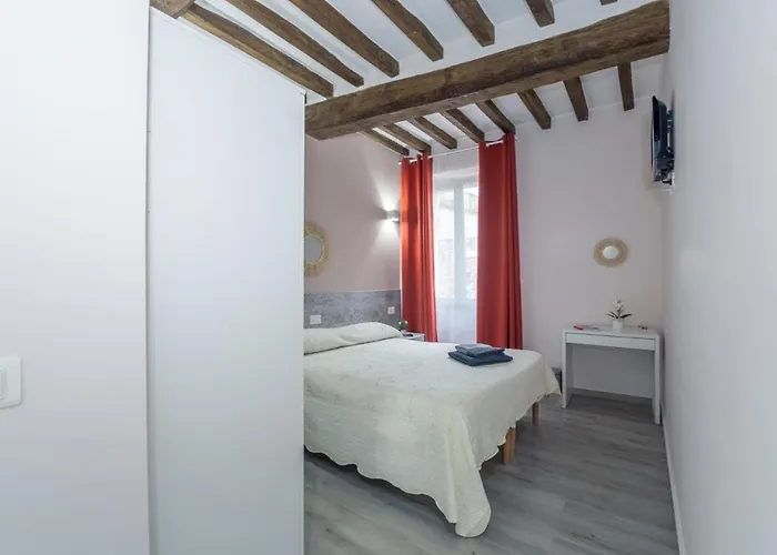 Pensionat Residenza Borgo Guazzo Parma