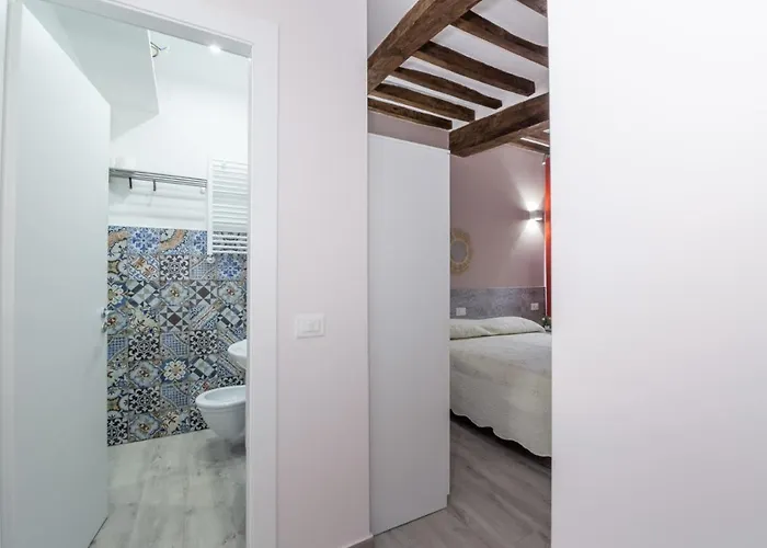 Guest house Residenza Borgo Guazzo Parma