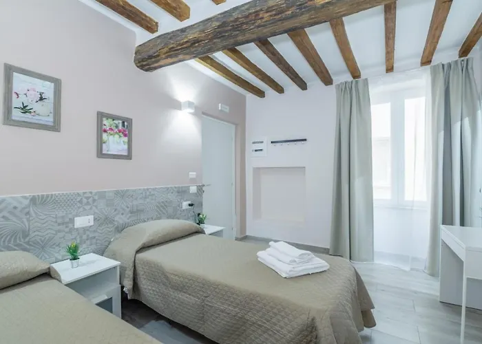 Guest house Residenza Borgo Guazzo Parma